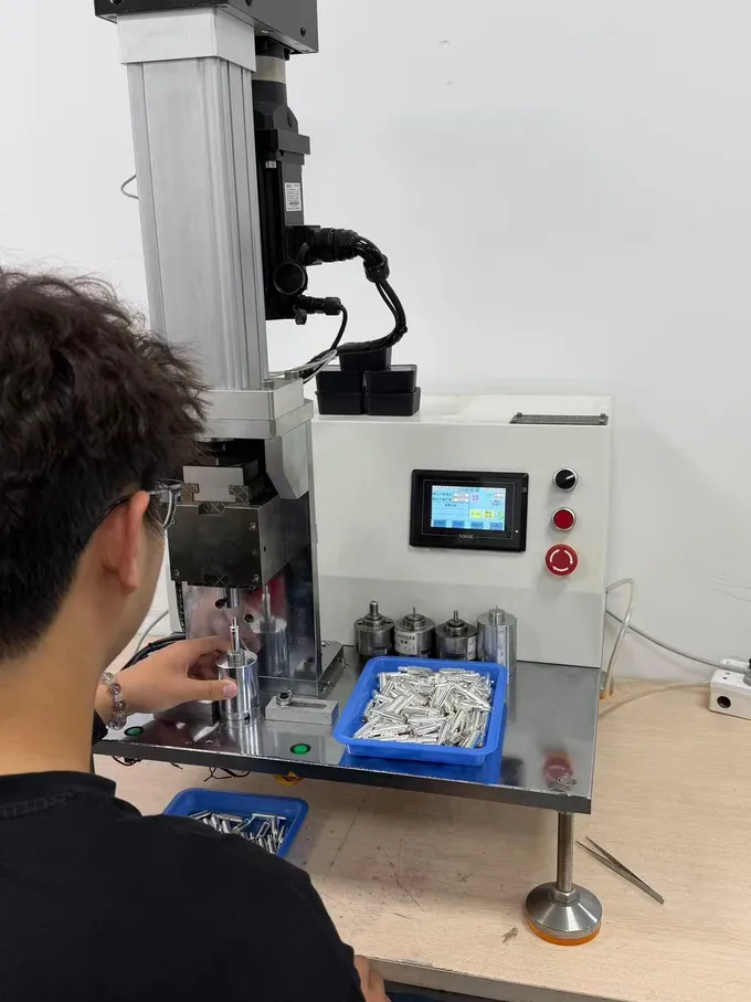 Dimensional inspection at the workstation